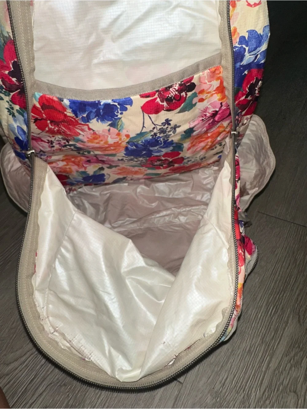 LeSportsac Vibrant Colorful Floral Print Nylon Backpack Carryall Bag
